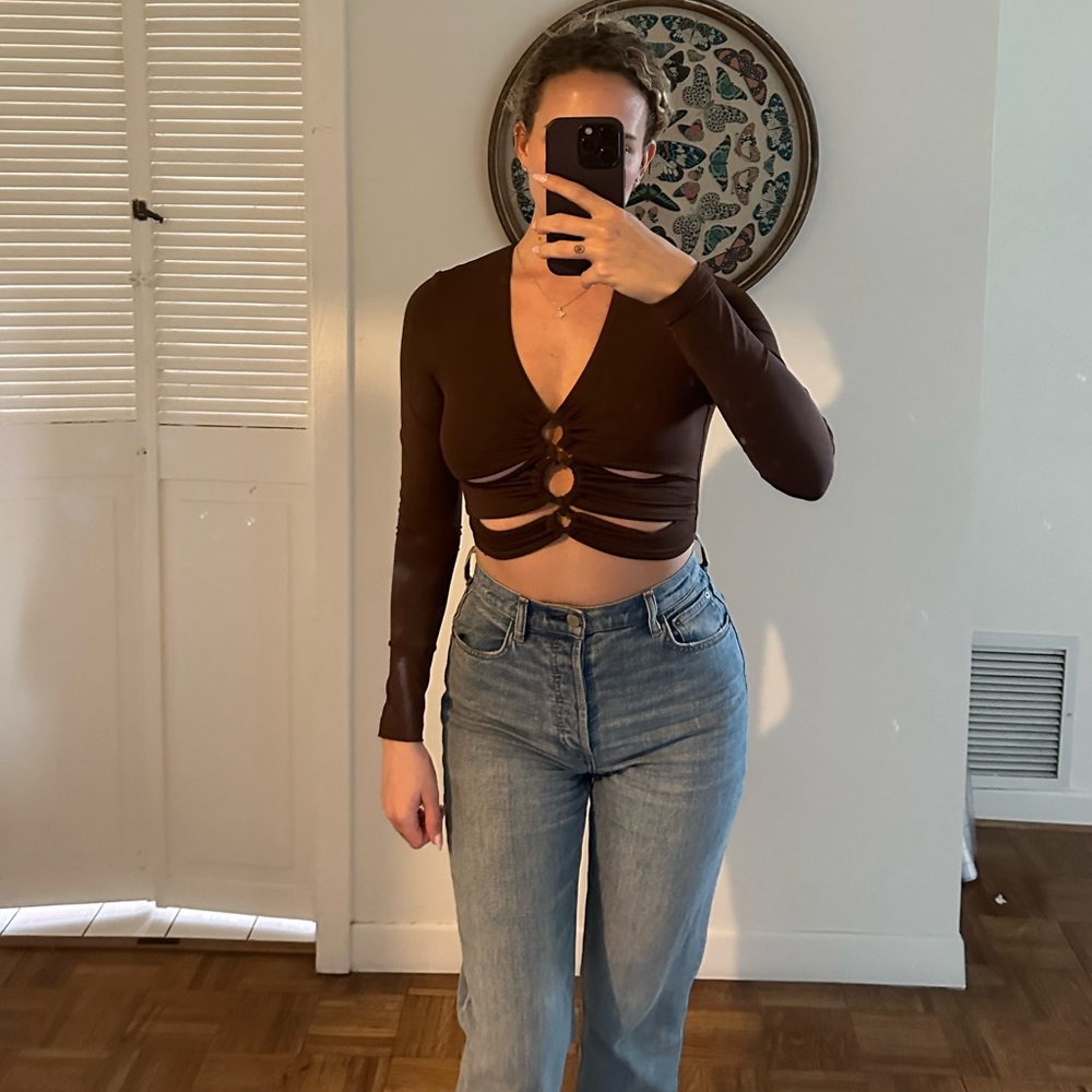 Meshki cut out brown long sleeve top / Size S